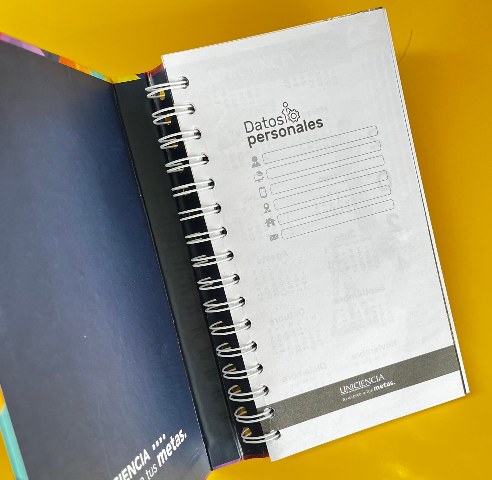 CUADERNOS Y AGENDAS - Image 3